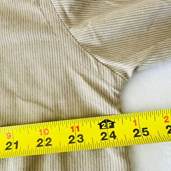 Van Heusen Men's Wrinkle-Free Stain Shield Button-Down Tan Shirt Size L 16-16.5 - Picture 8 of 9